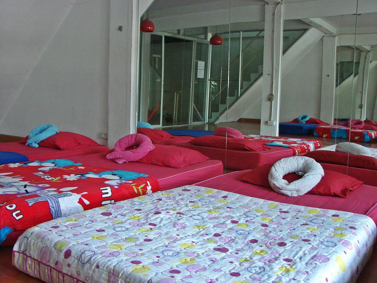 Gondor Guesthouse Chiang Mai Exterior photo